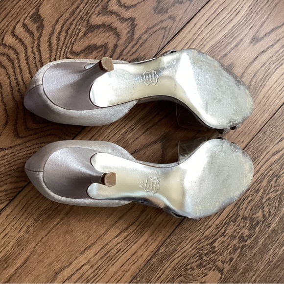 Browns Satin Wedding Pumps - Picture 4 of 6